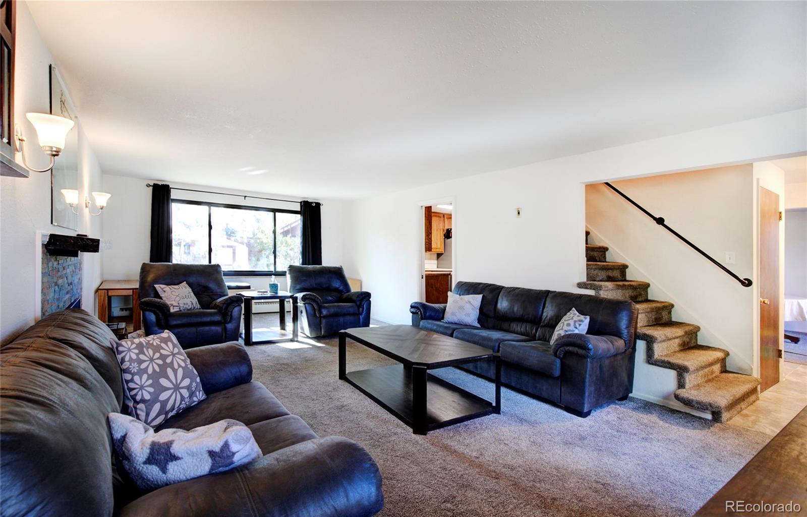 13604 E Parkview Drive