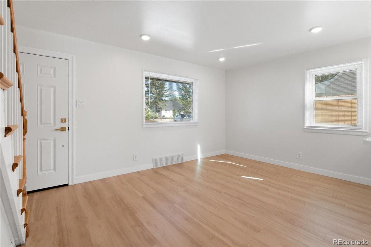 2655 S Irving Street