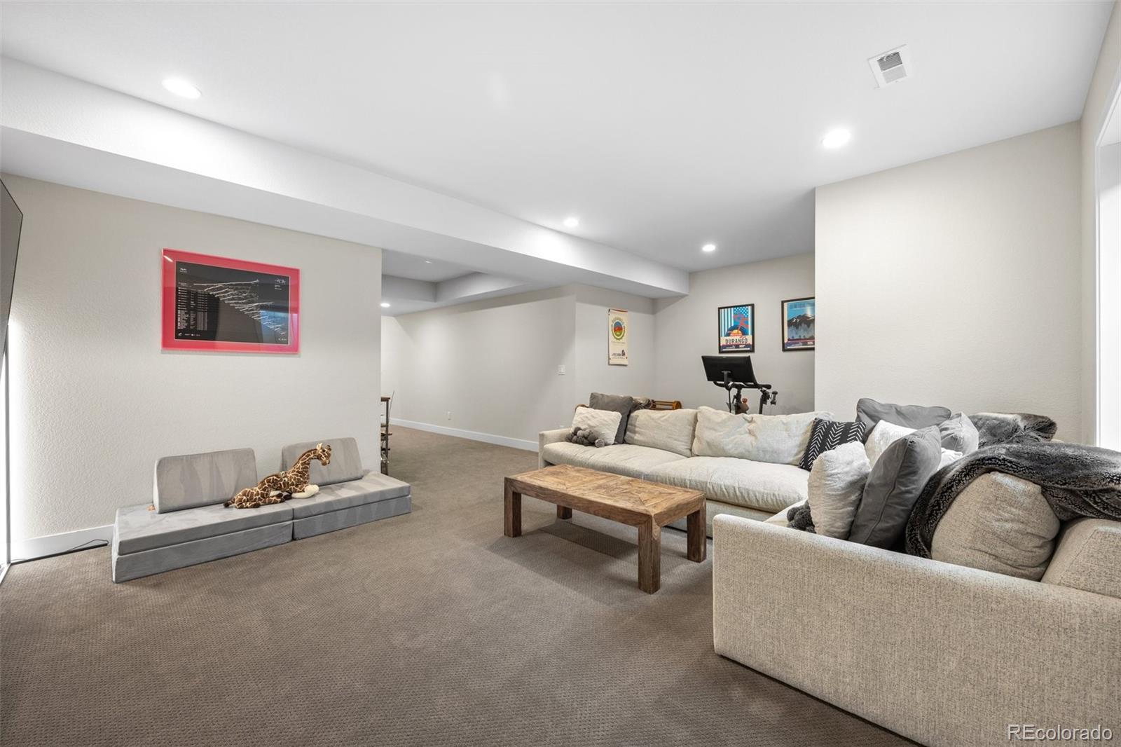6601 Fern Drive
