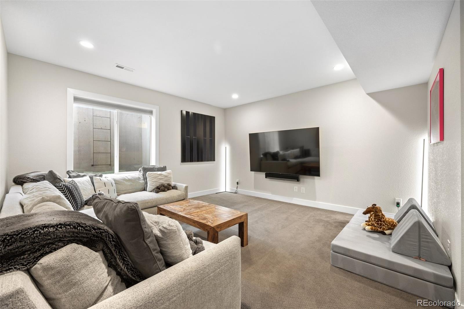 6601 Fern Drive