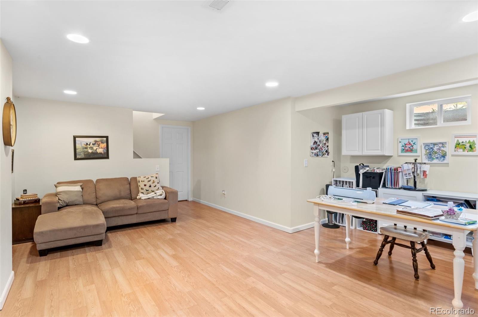 1277 S Routt Way