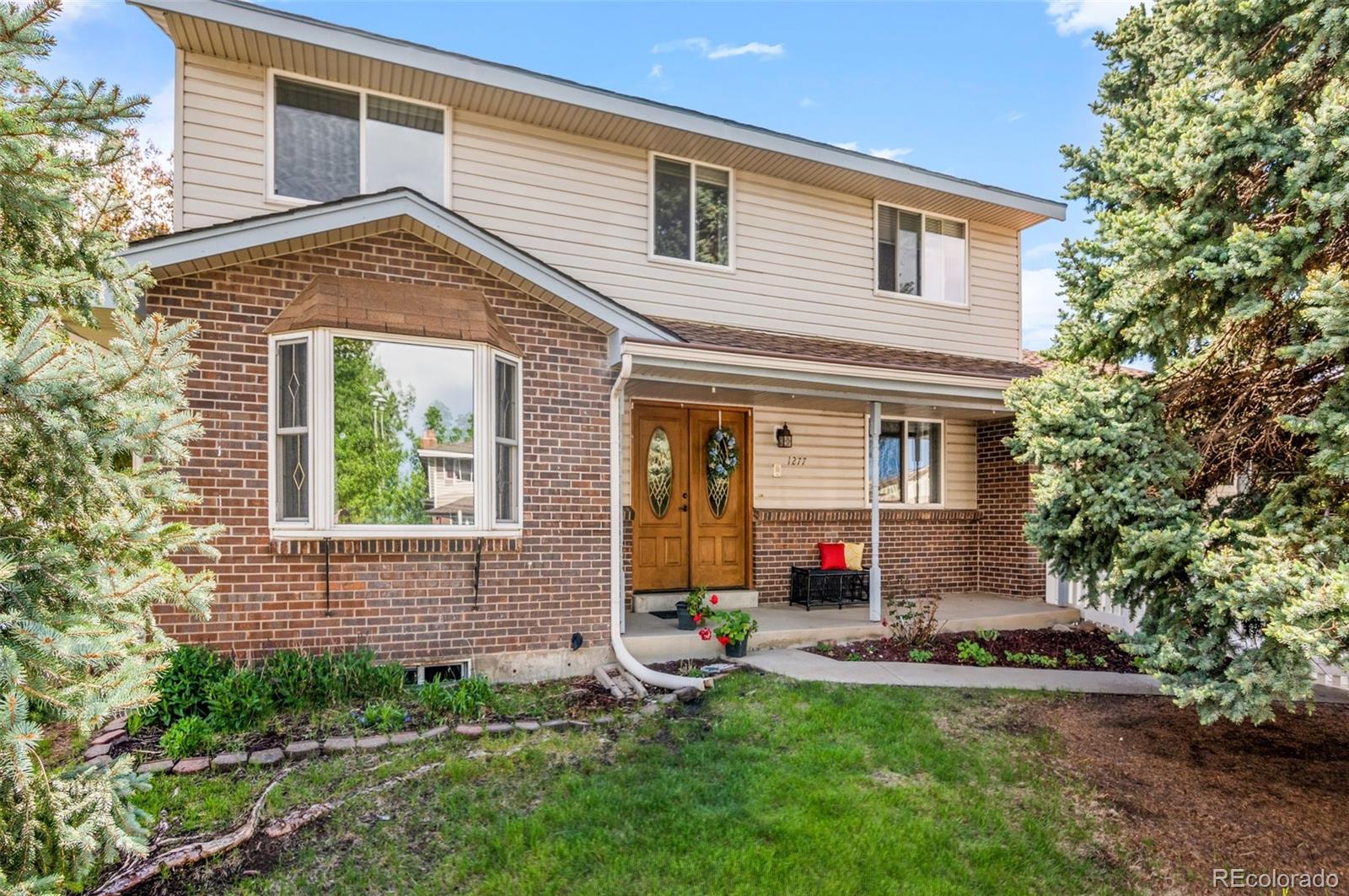 1277 S Routt Way