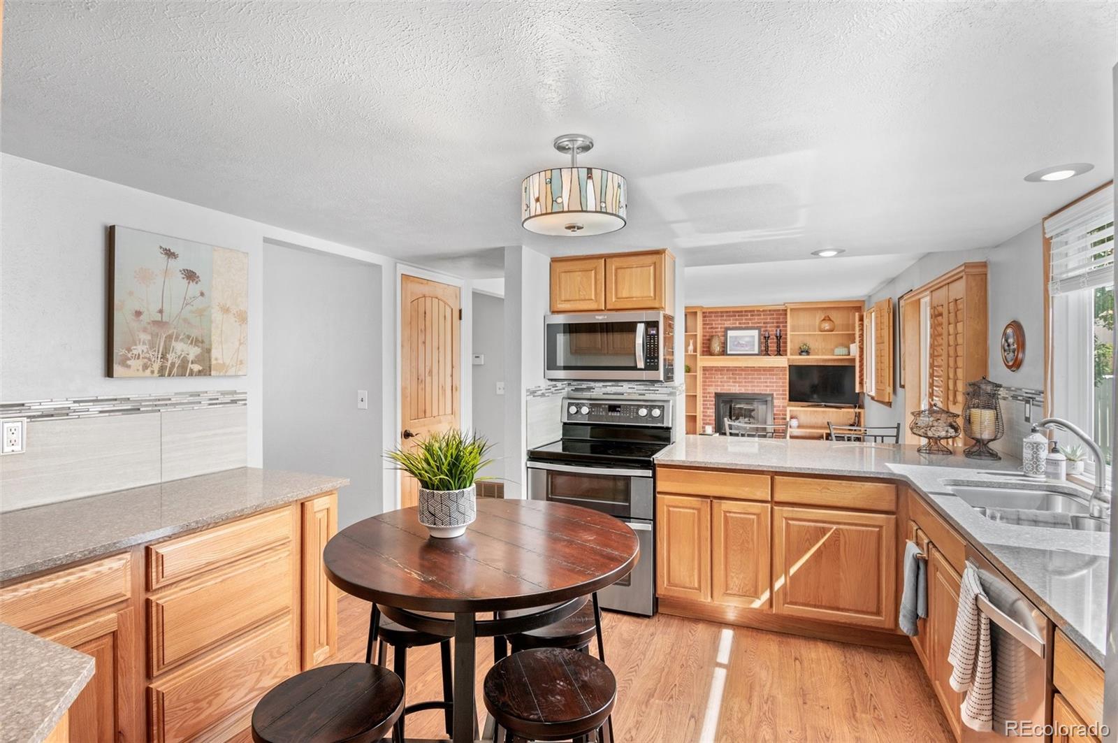 1277 S Routt Way
