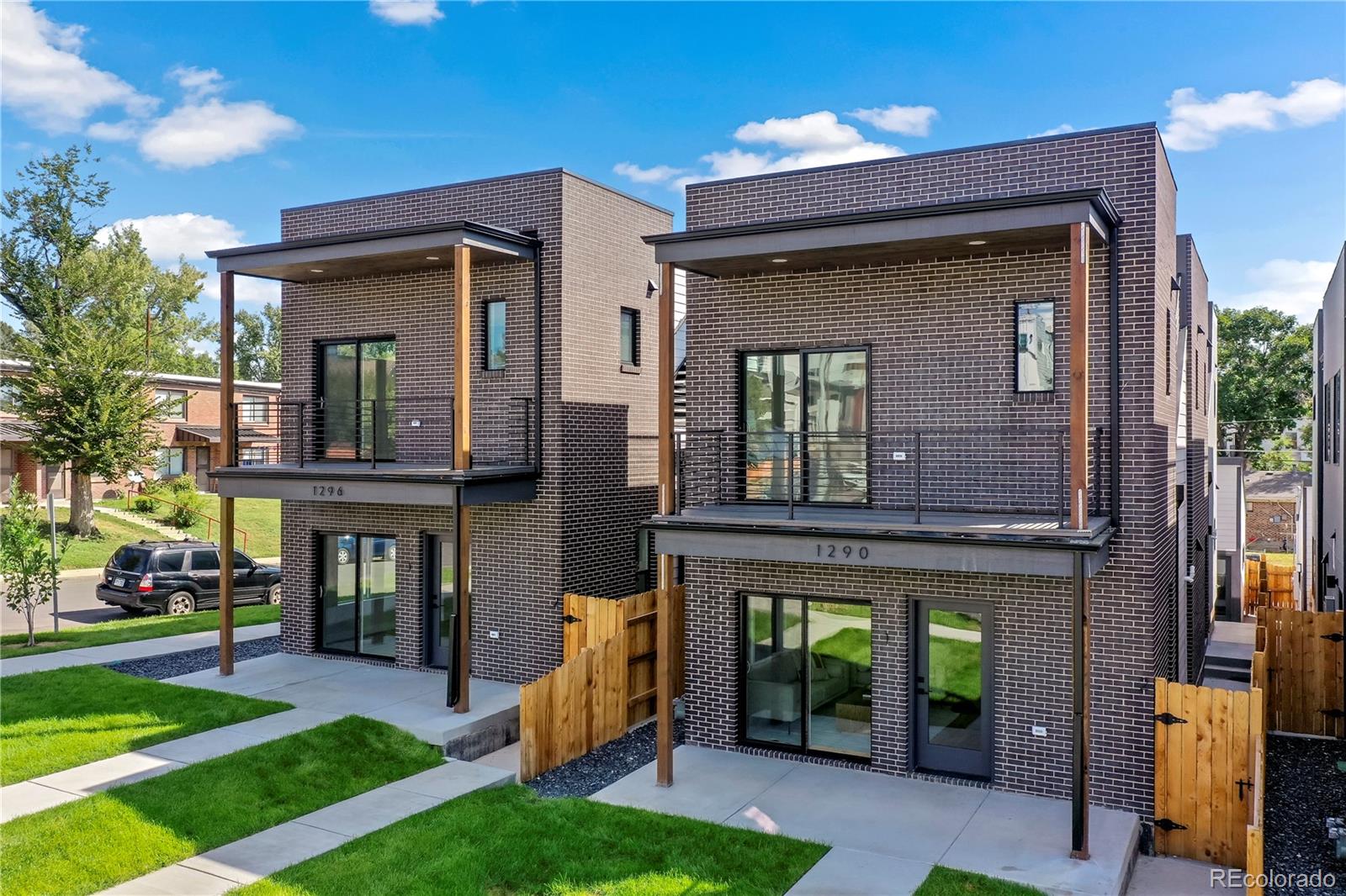 1290 Newton Street Unit: 2