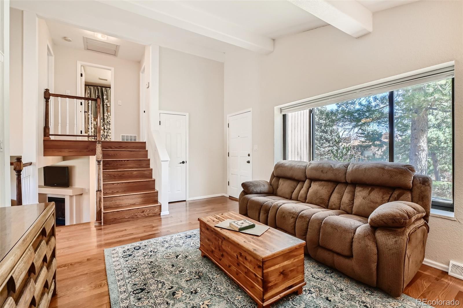 2286 S Oakland Way