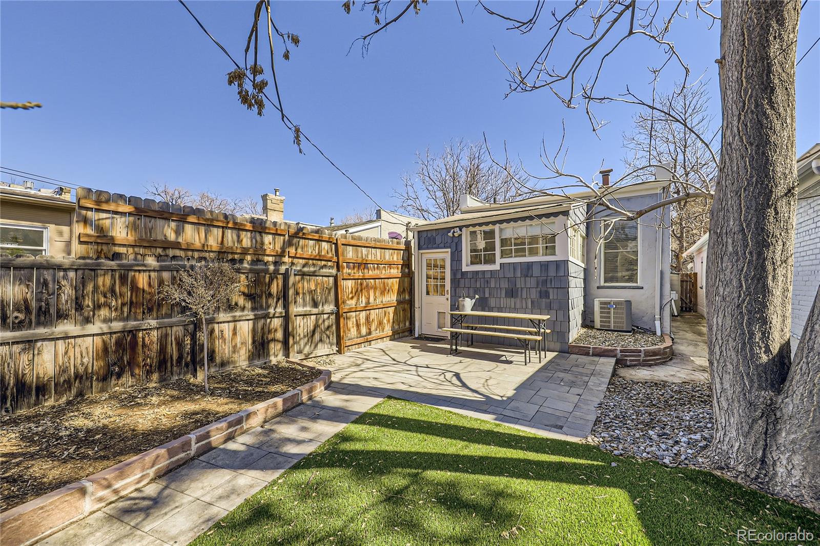 1157 N Downing Street