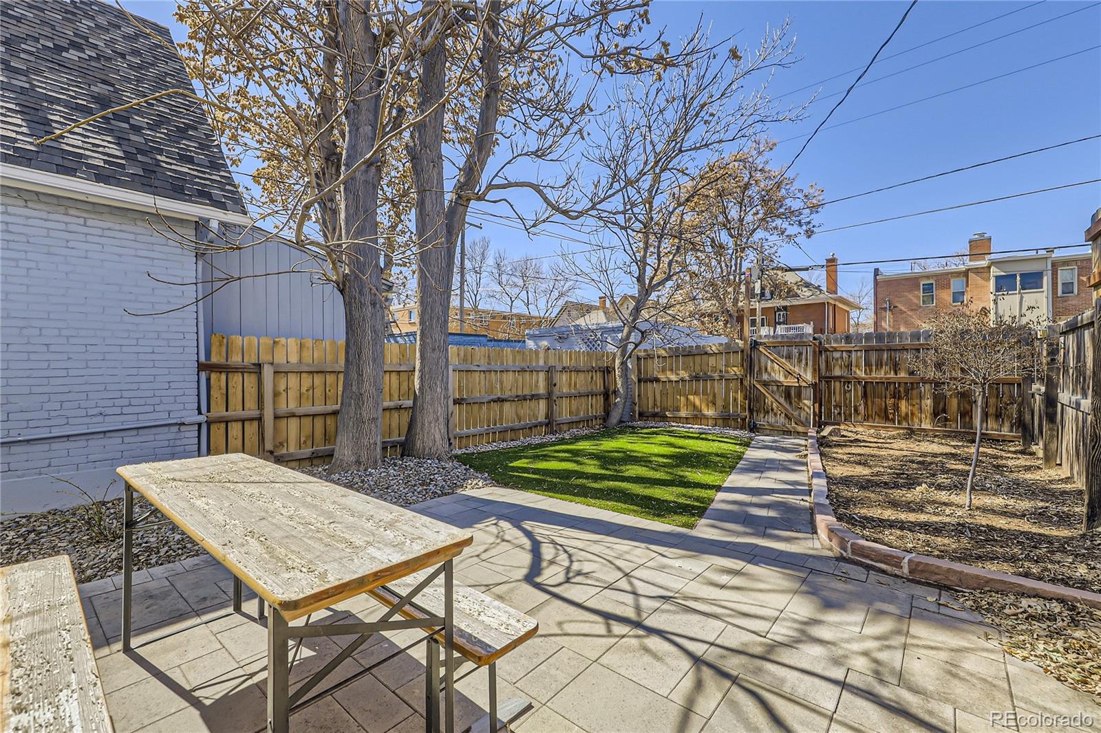 1157 N Downing Street