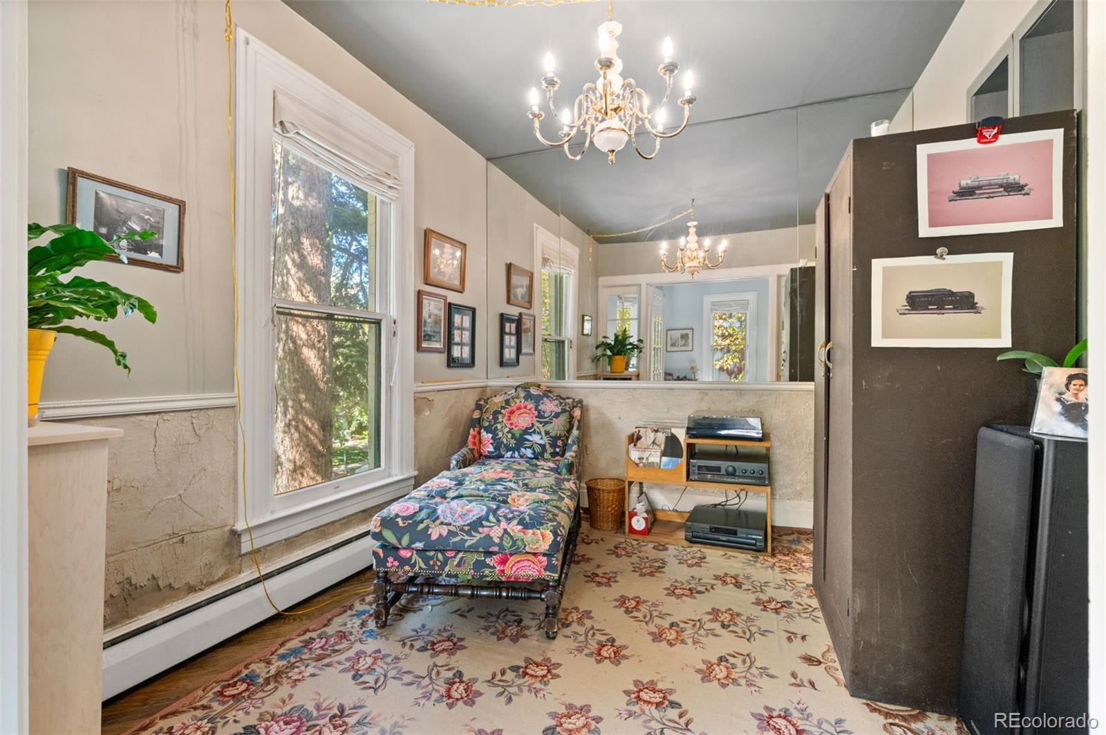 1130 N Lafayette Street Unit: 3