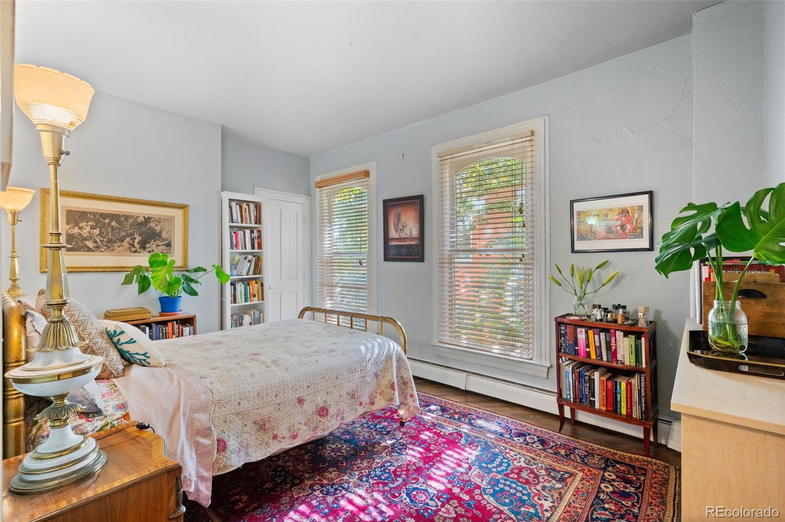 1130 N Lafayette Street Unit: 3