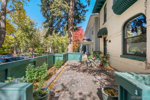 1130 N Lafayette Street Unit: 3