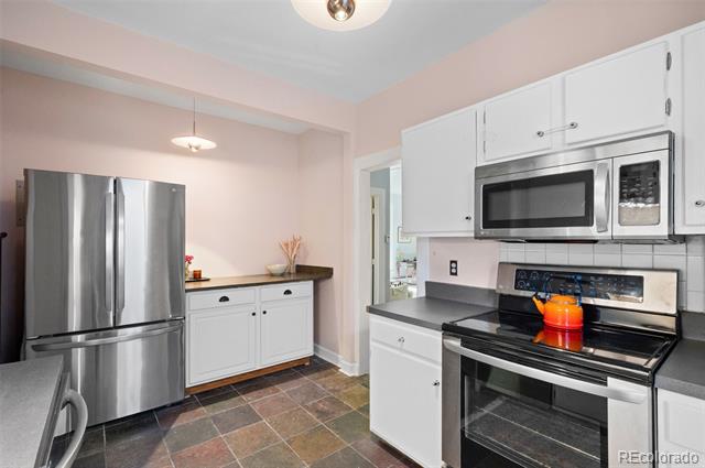 1130 N Lafayette Street Unit: 3