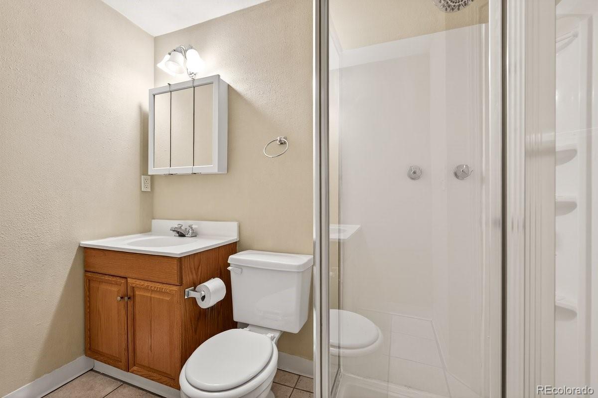 18765 E Crestridge Drive