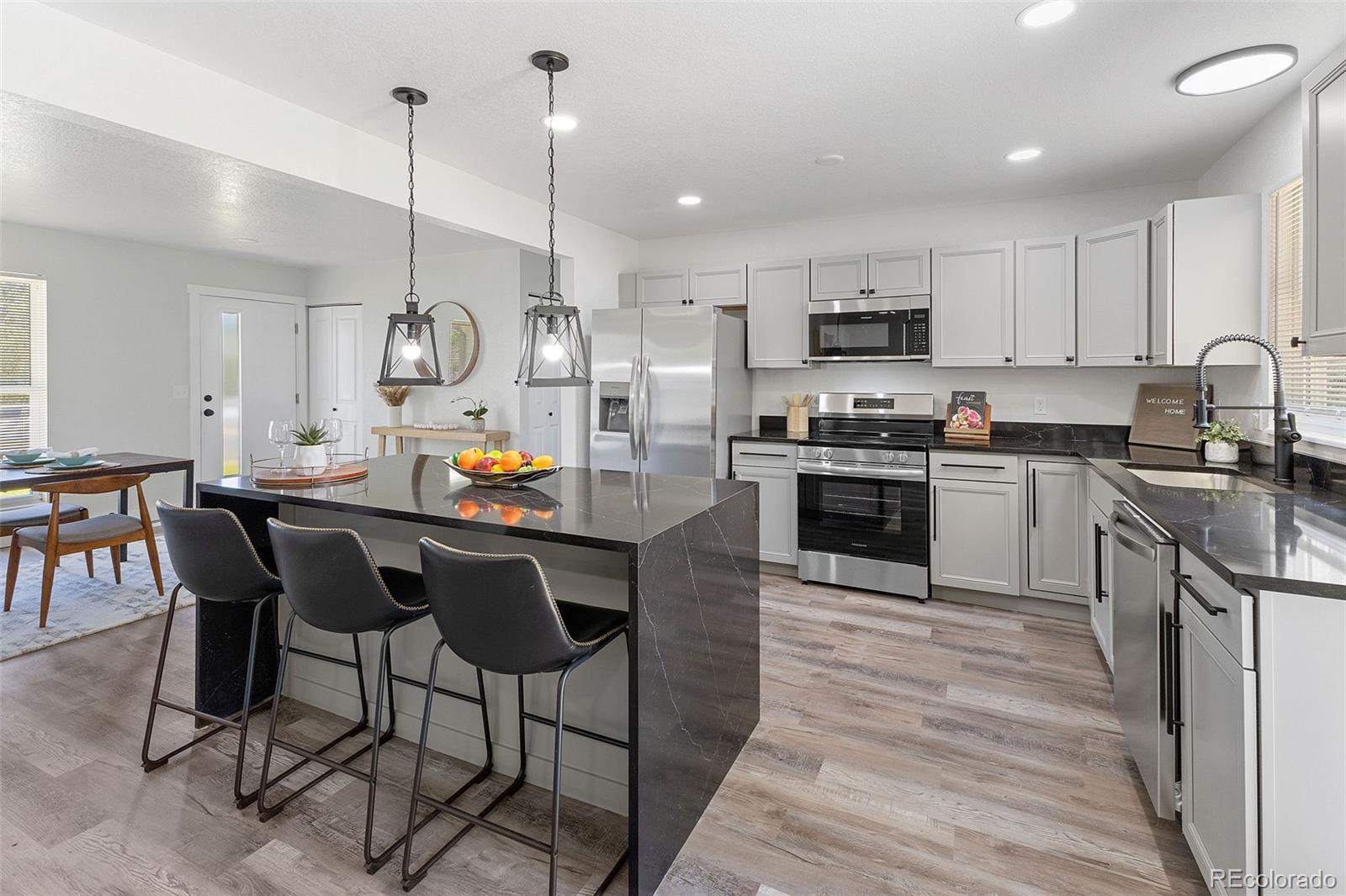 9411 NW Brentwood Way