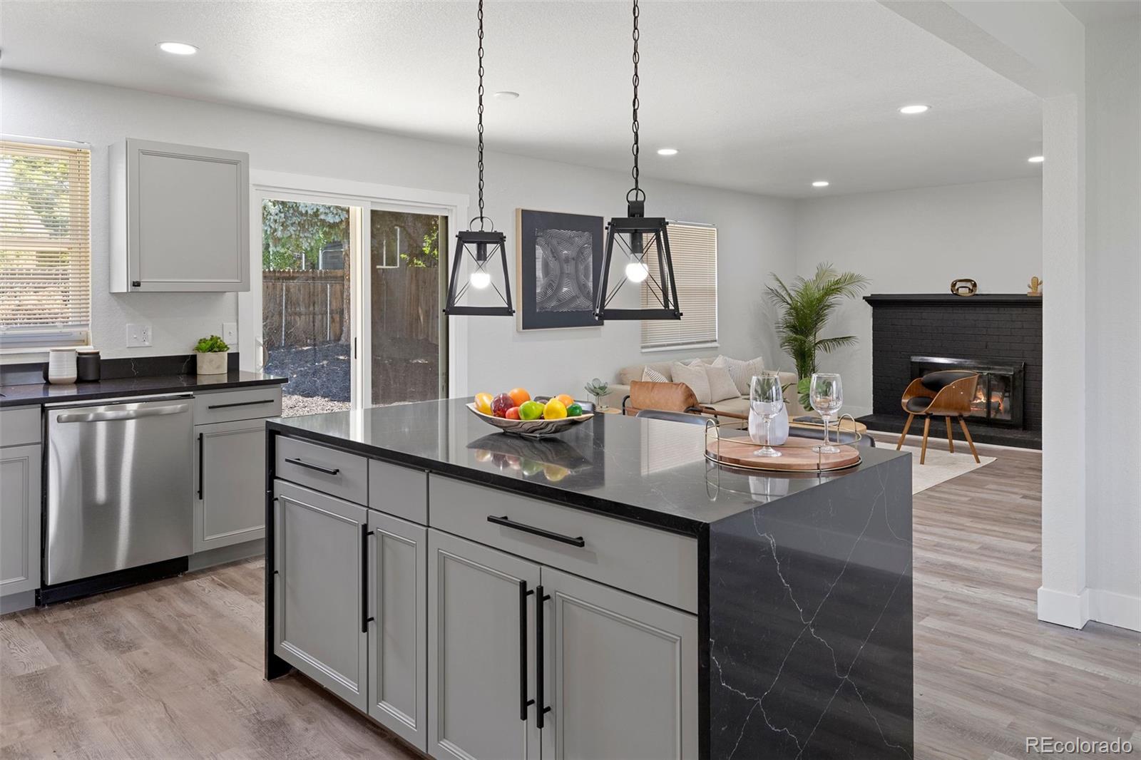 9411 NW Brentwood Way