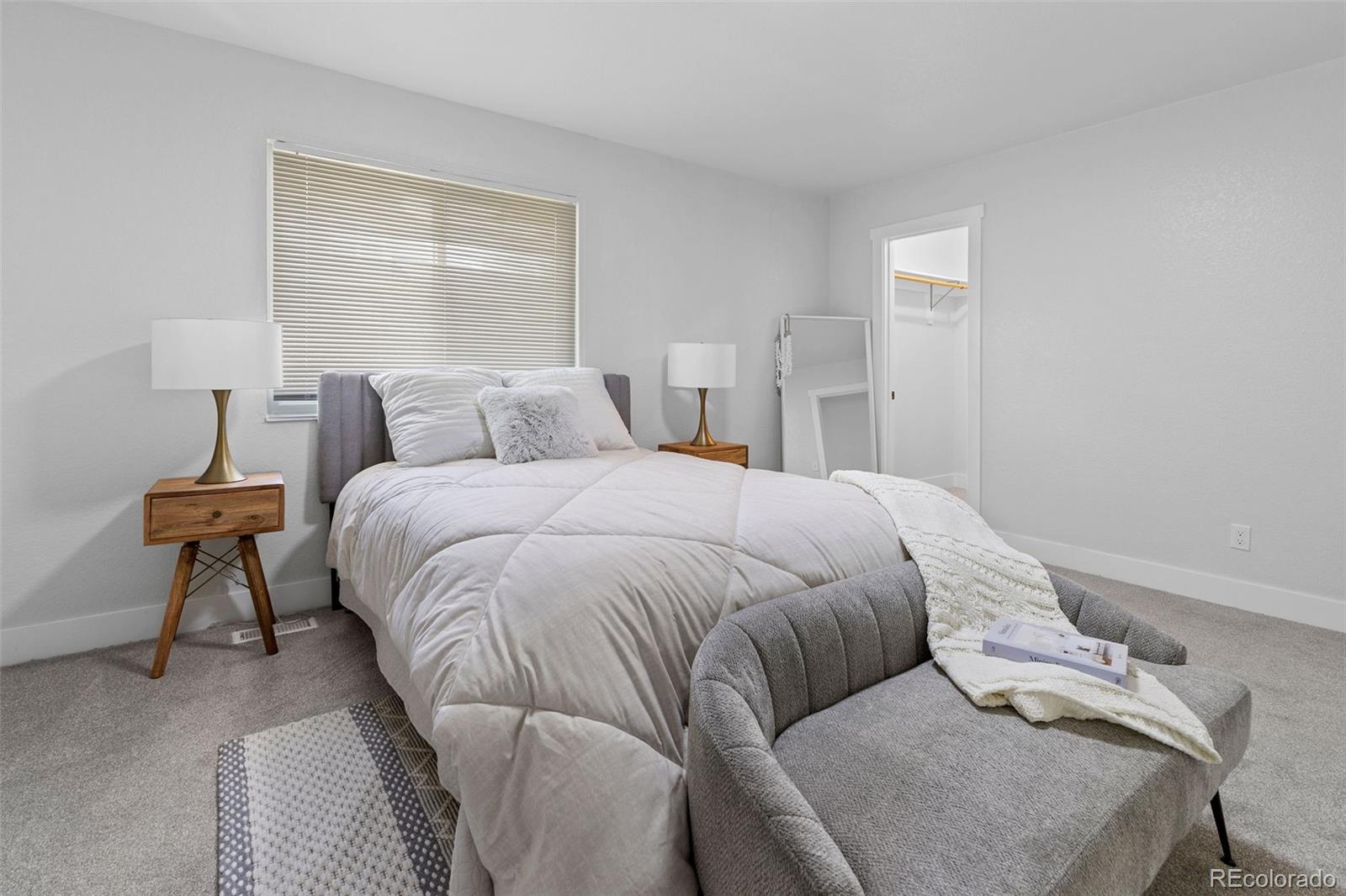 9411 NW Brentwood Way