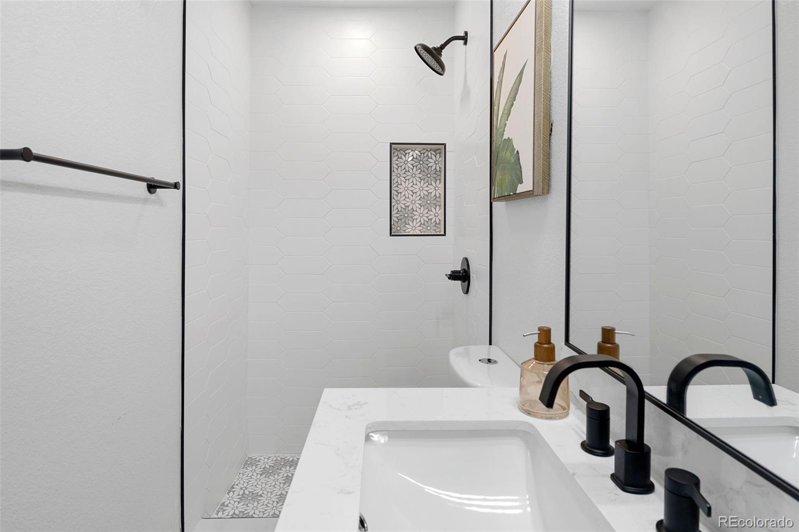 9411 NW Brentwood Way