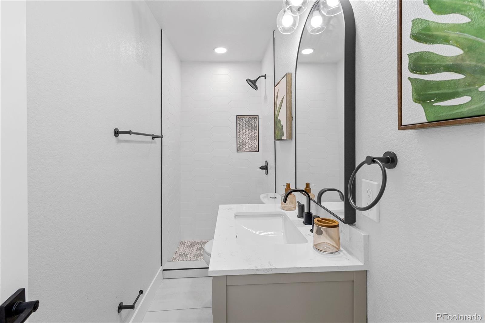 9411 NW Brentwood Way