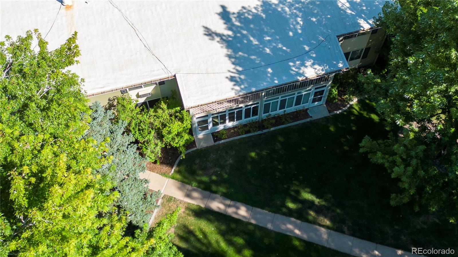 600 S Clinton Street Unit: 6A