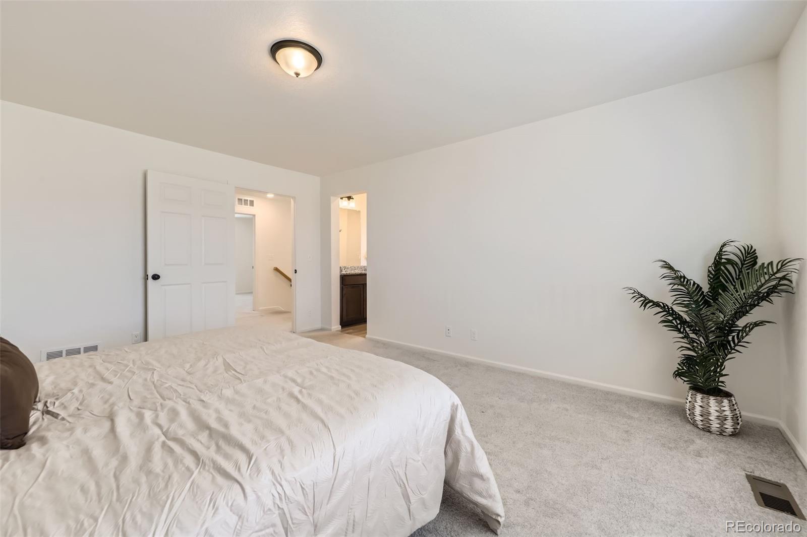 4433 N Picadilly Court