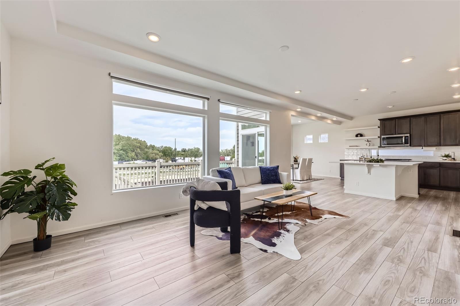 4433 N Picadilly Court