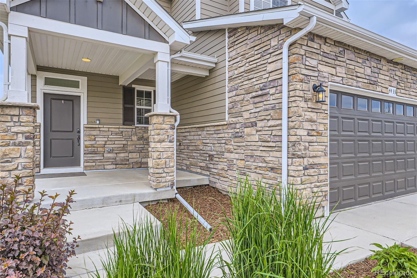 4433 N Picadilly Court