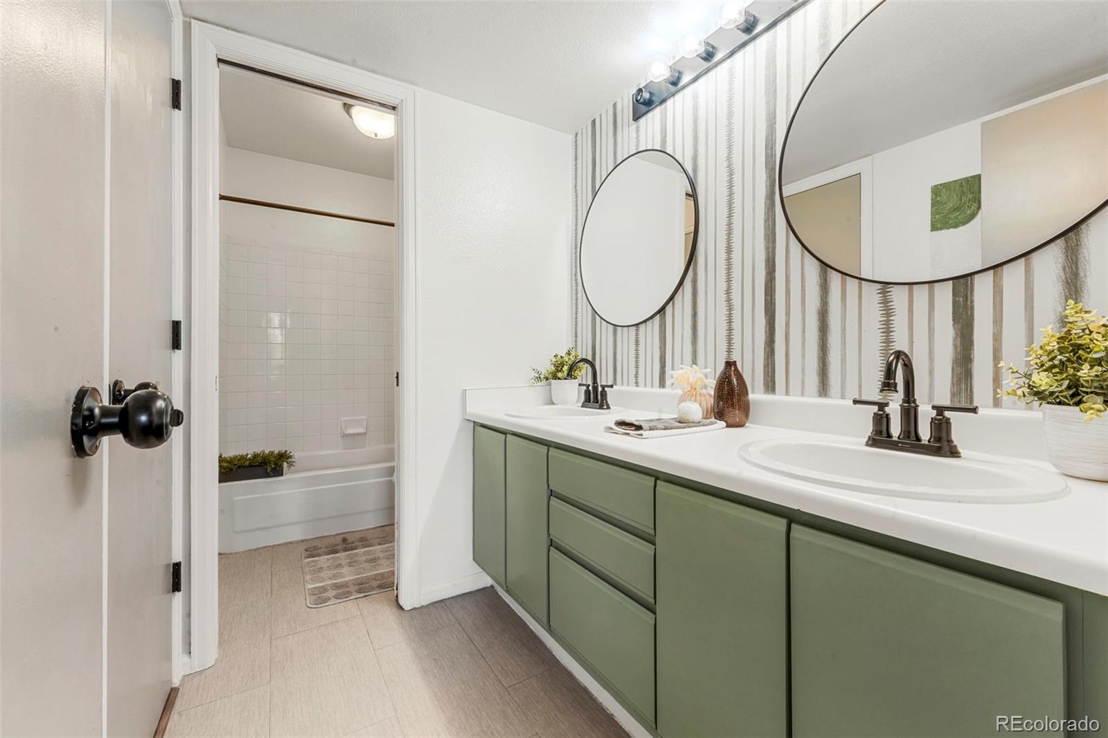 5745 W Atlantic Place Unit: 108