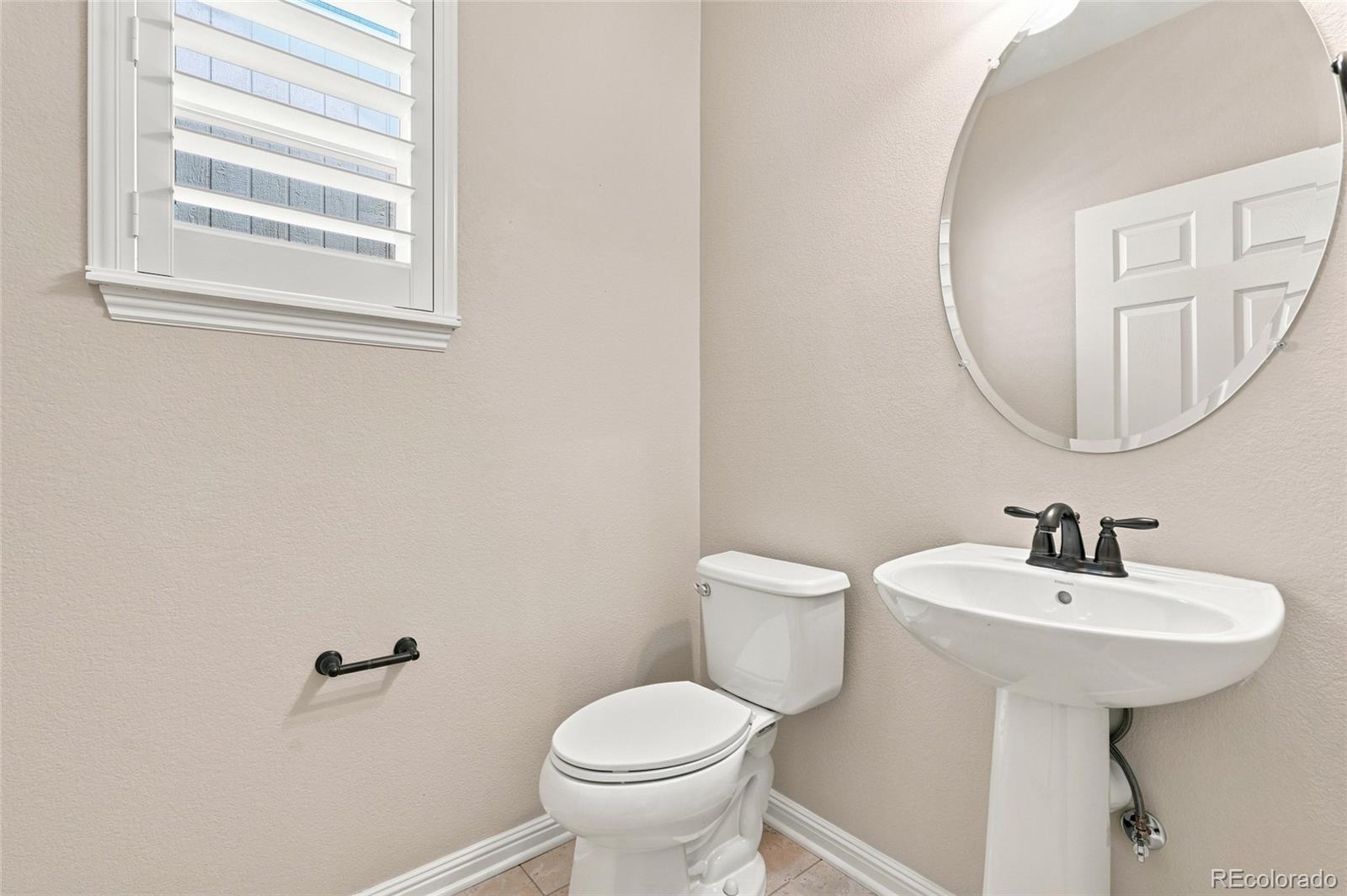 12242 Meadowlark Lane