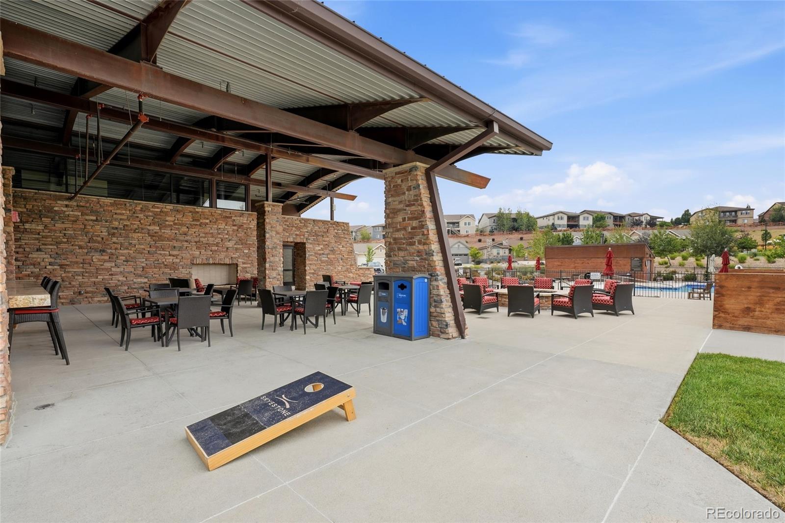 12242 Meadowlark Lane