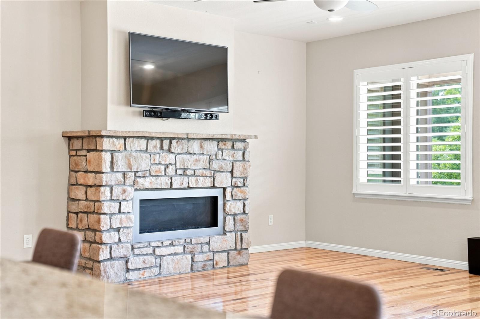 12242 Meadowlark Lane