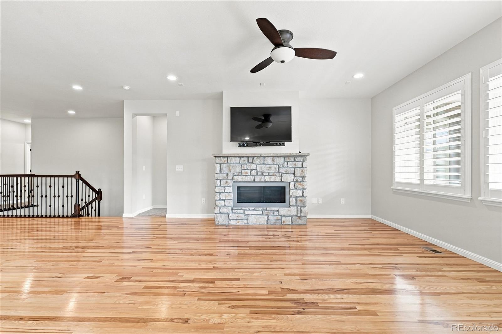 12242 Meadowlark Lane