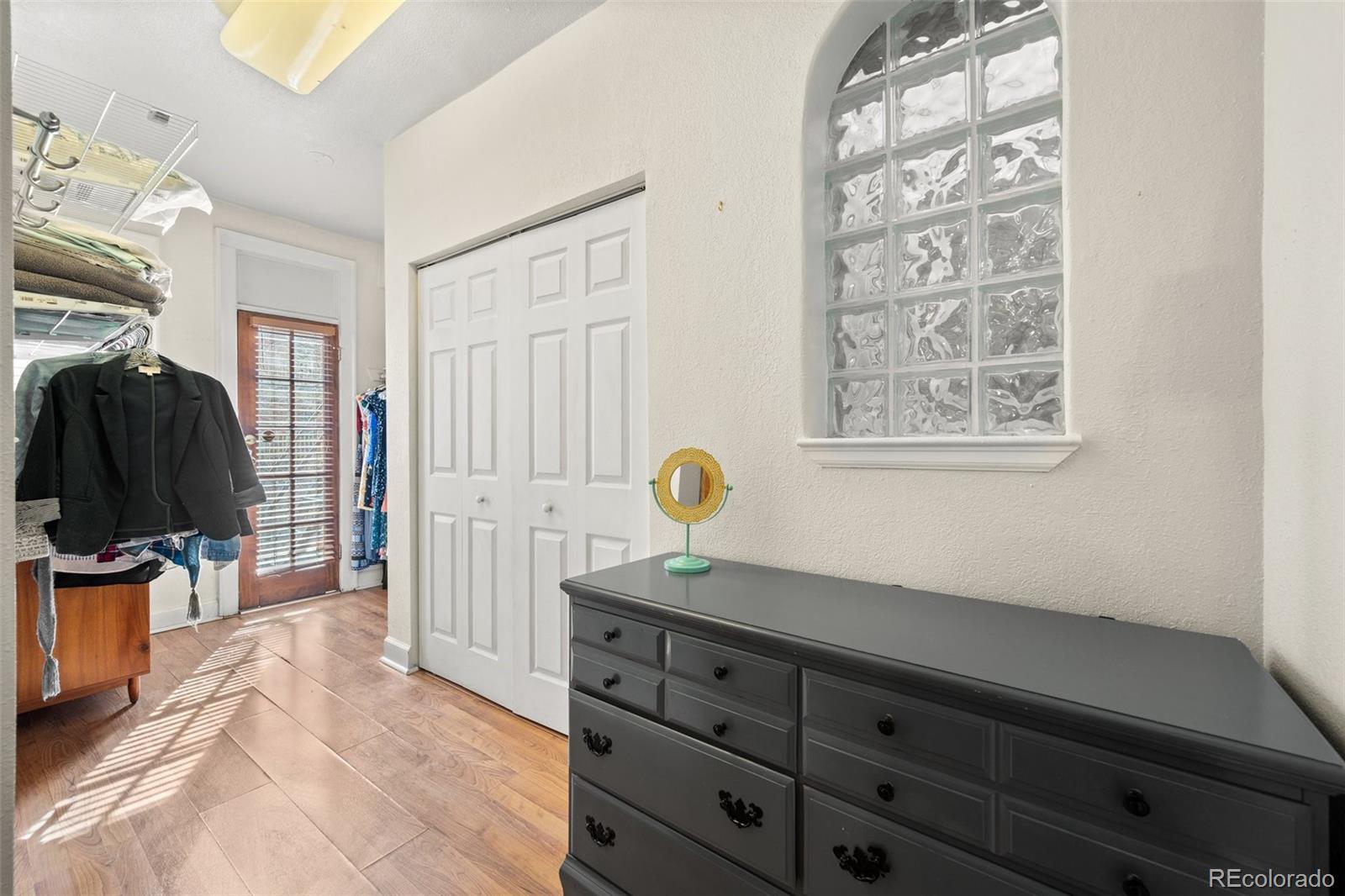 1376 N Pearl Street Unit: 210