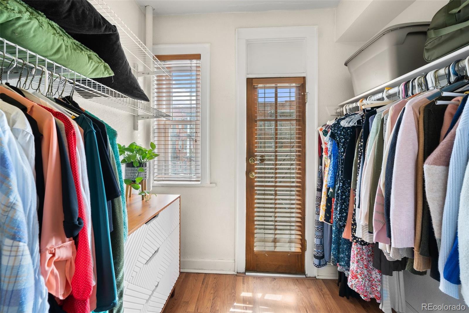 1376 N Pearl Street Unit: 210