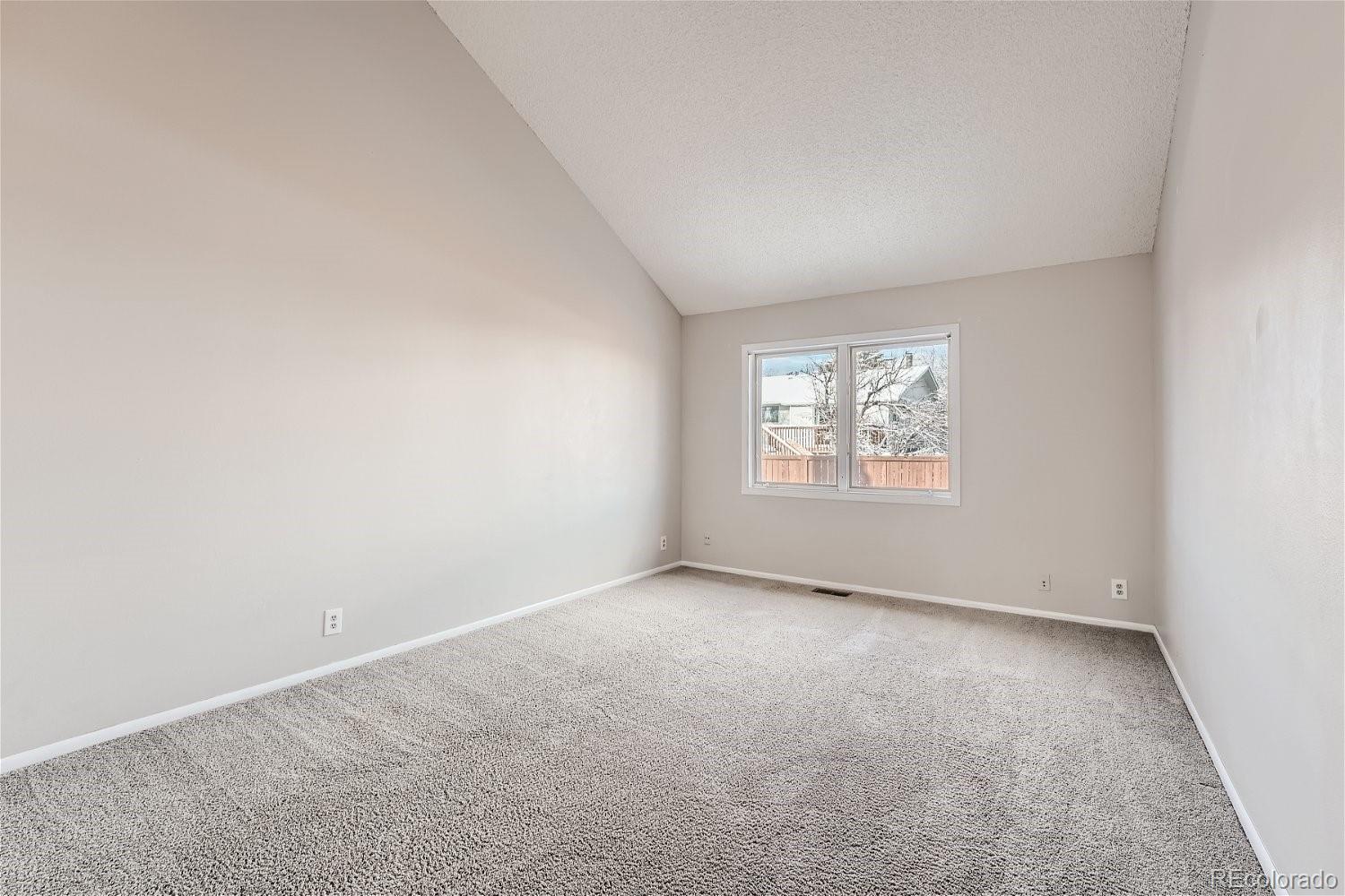 159 Xenon Street Unit: 32