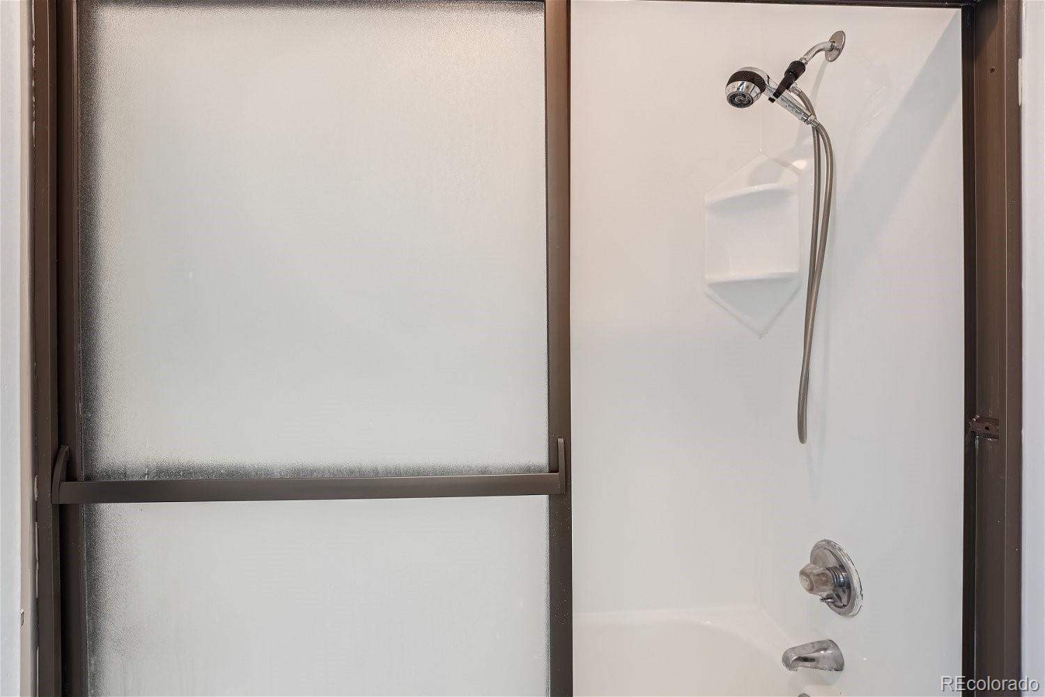 159 Xenon Street Unit: 32