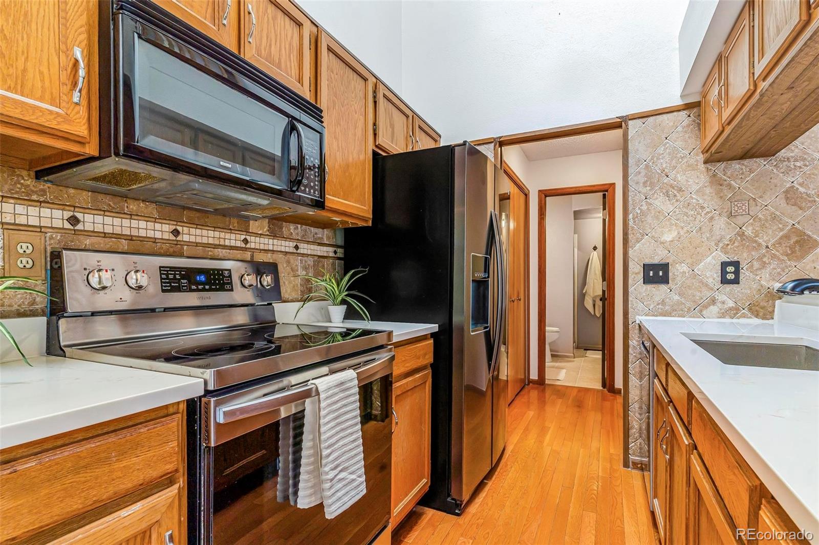 8060 Holland Court Unit: D