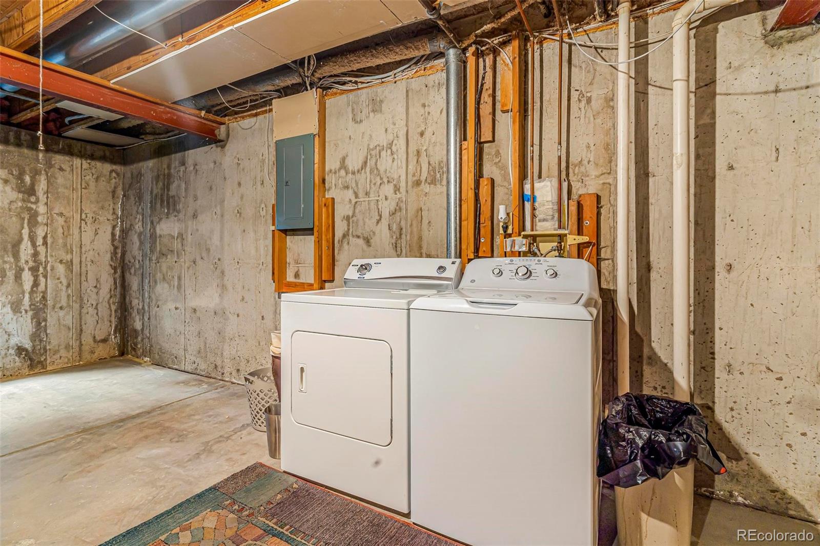 8060 Holland Court Unit: D