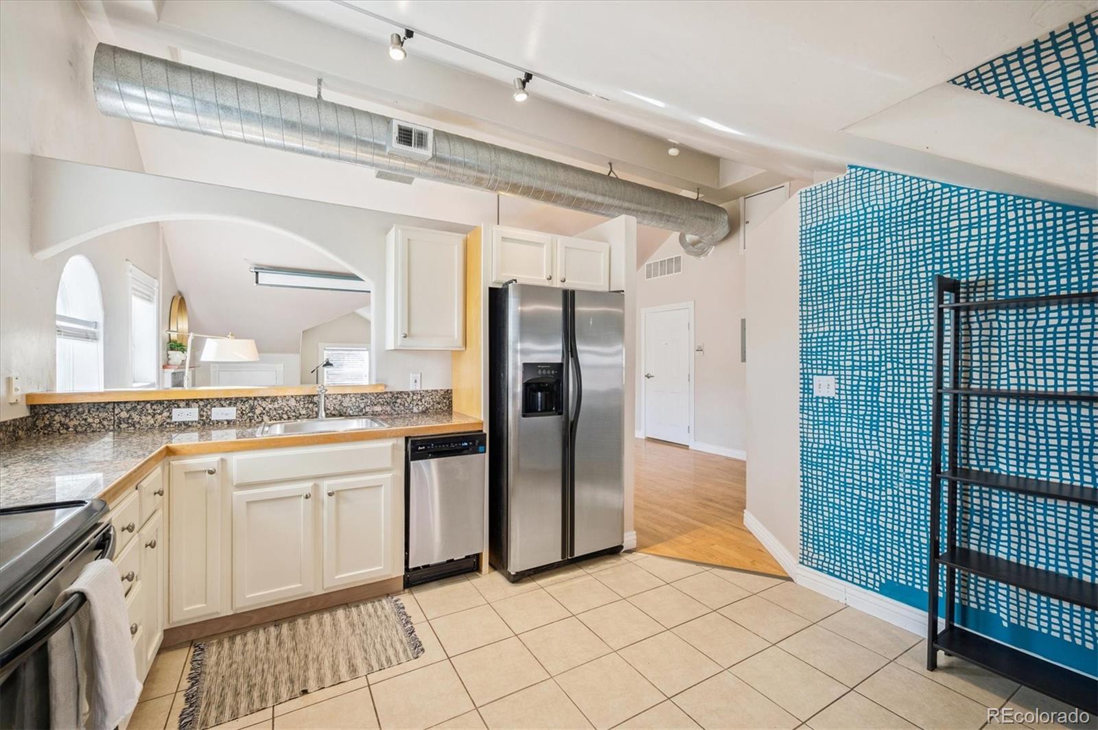 1750 Gaylord Street Unit: A