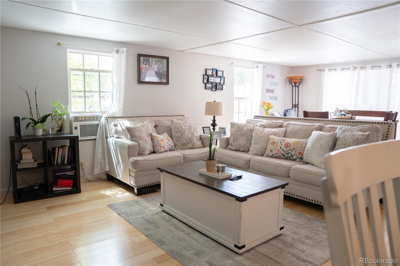 1500 W 1500 W Thornton Pkwy