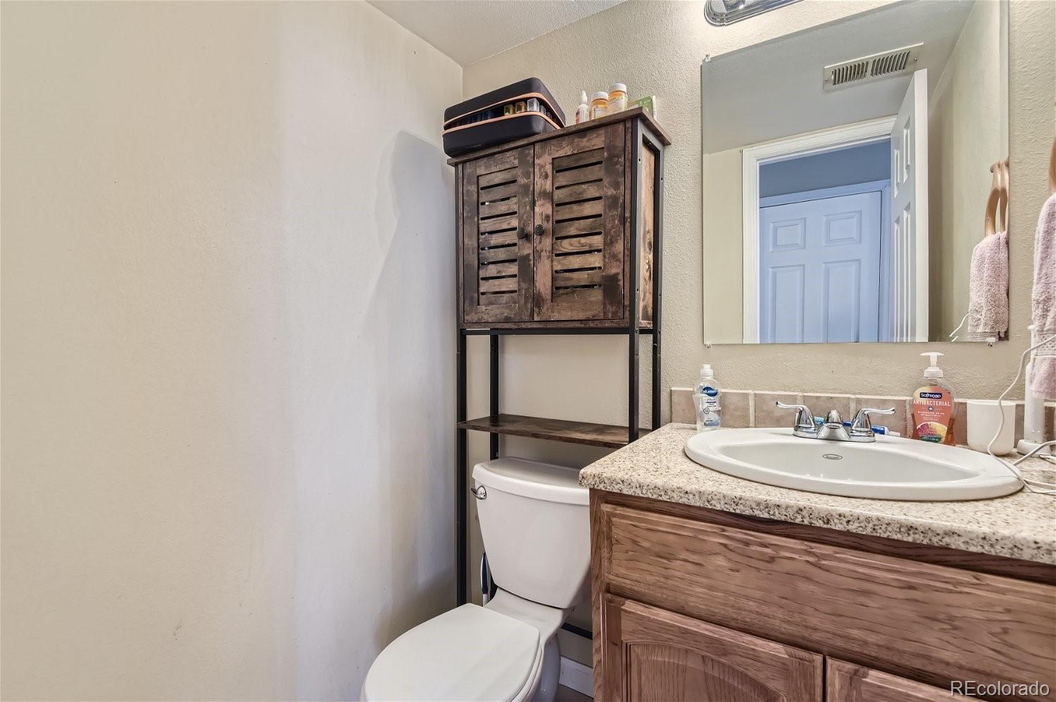 16436 E Kentucky Avenue