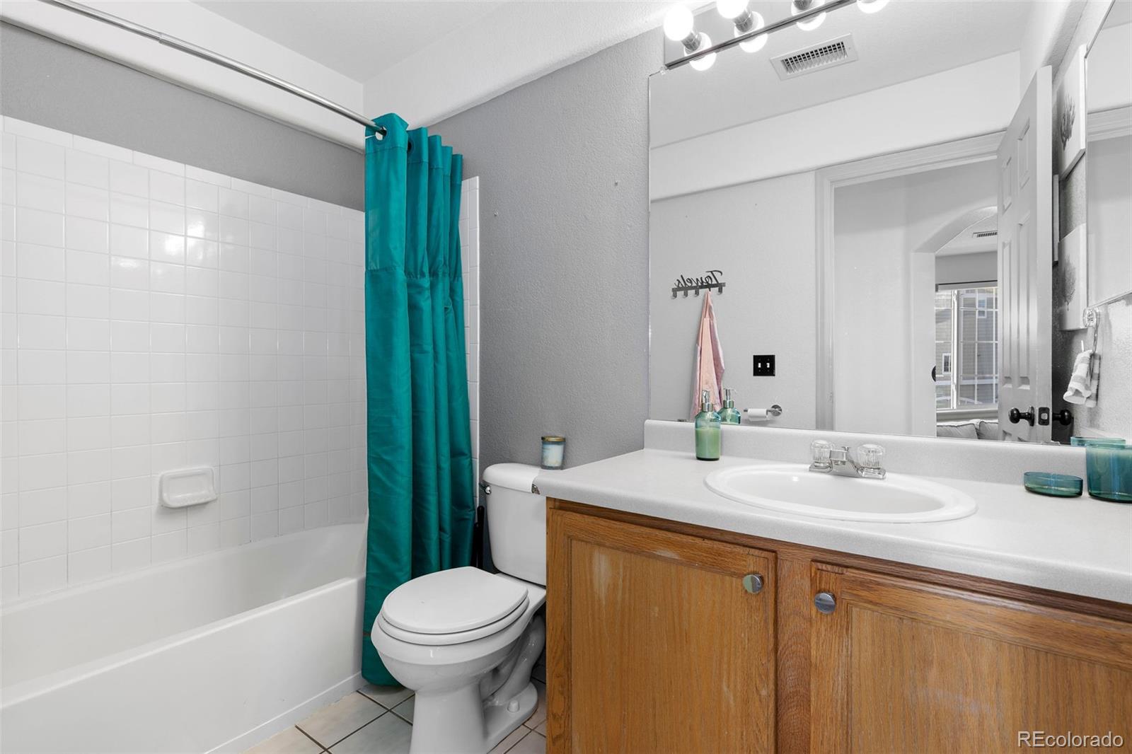 1381 S Cathay Court Unit: 107