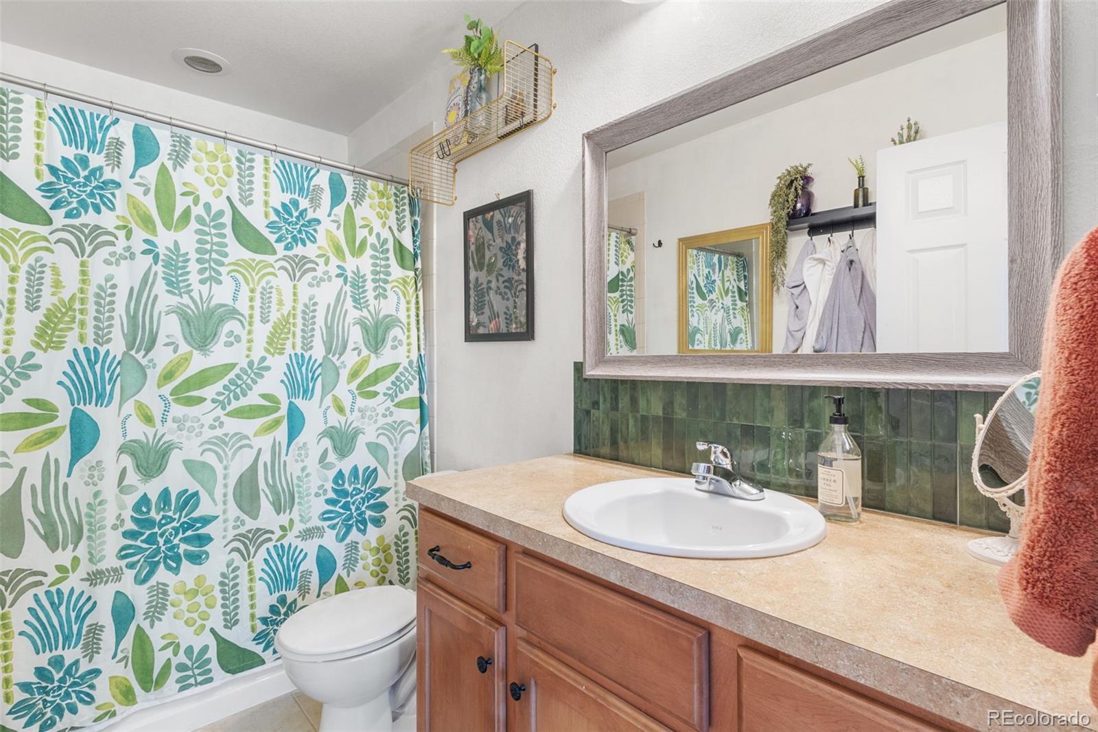 7440 E 8th Avenue Unit: 27