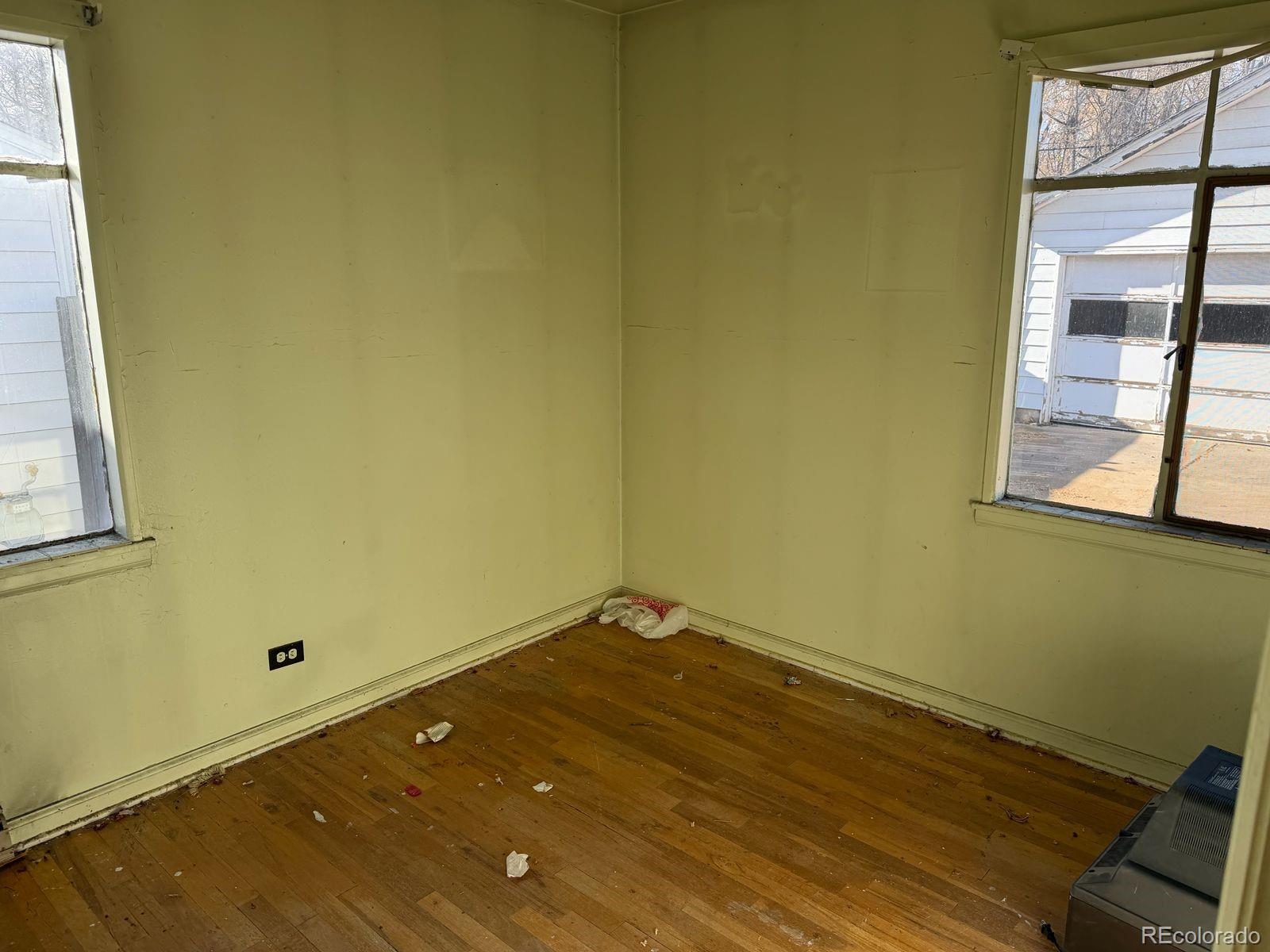 1965 S Hooker Circle