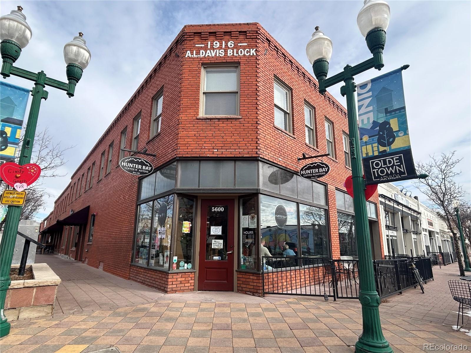 5420 Allison Street Unit: 202