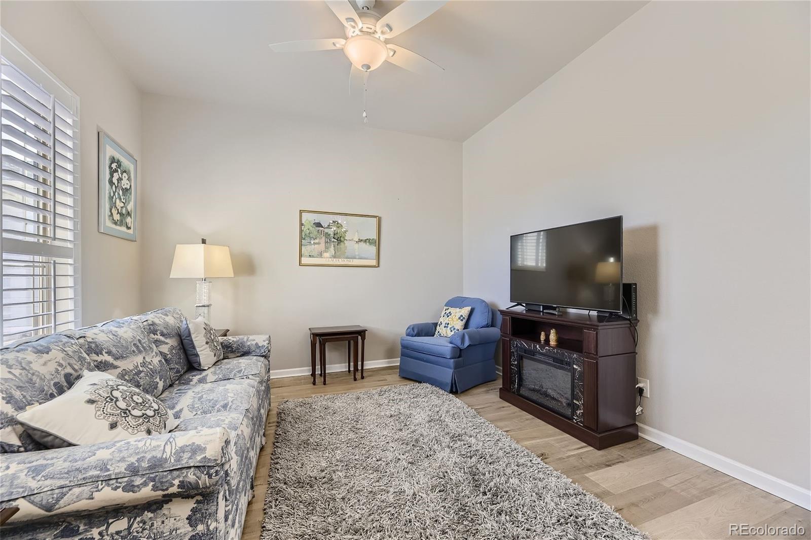 22536 E Glidden Drive