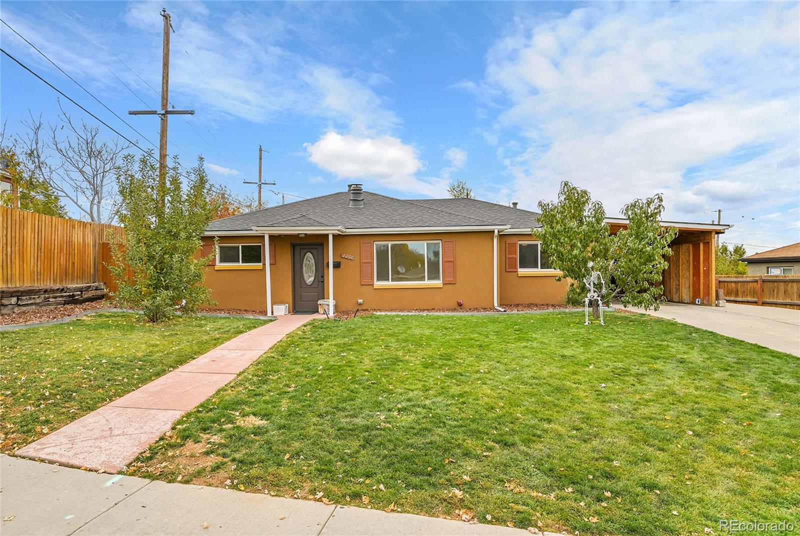 1250 Eppinger Boulevard