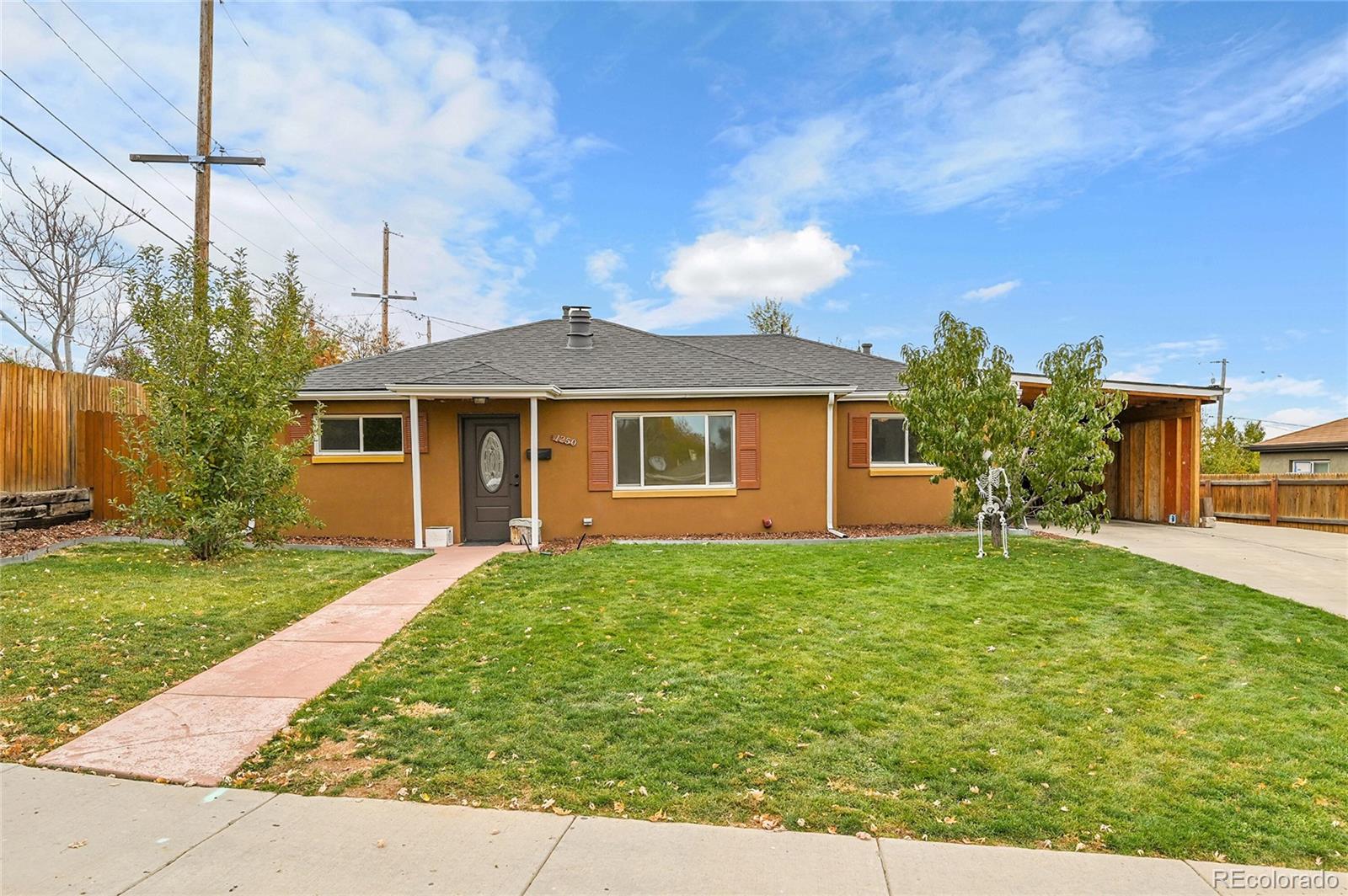 1250 Eppinger Boulevard