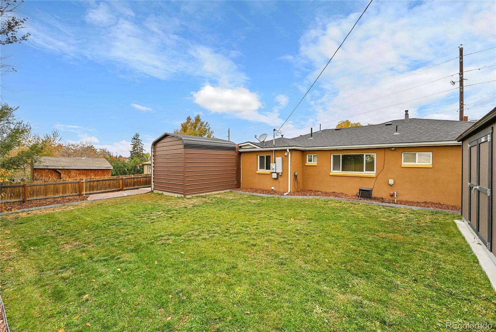 1250 Eppinger Boulevard