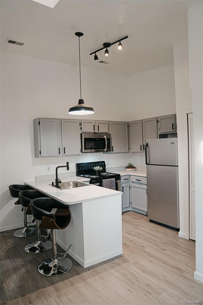 922 S Dearborn Way Unit: 20