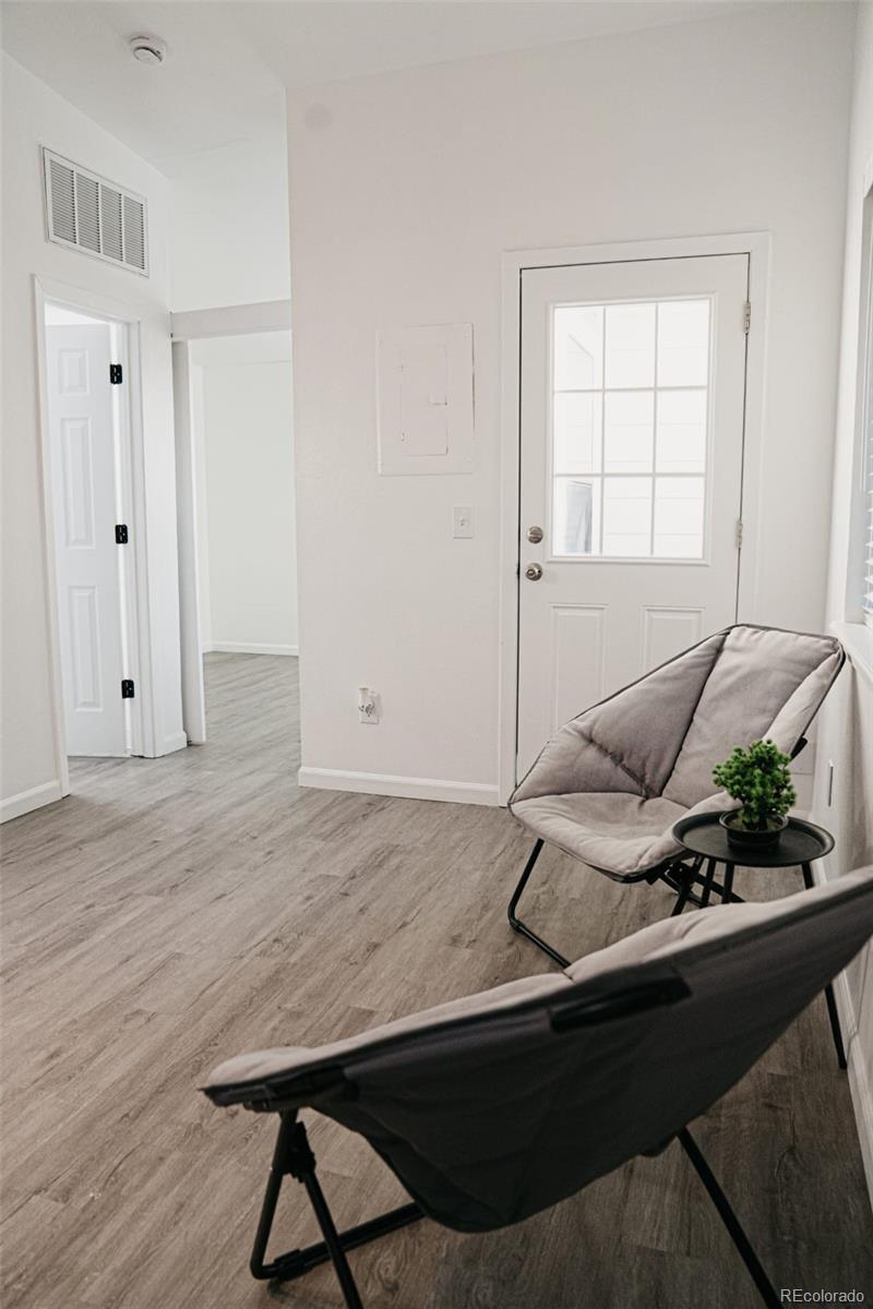 922 S Dearborn Way Unit: 20