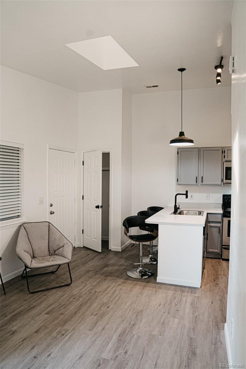 922 S Dearborn Way Unit: 20